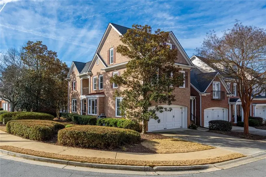 3512 Village Green Drive, Roswell, GA 30075 - Image #3