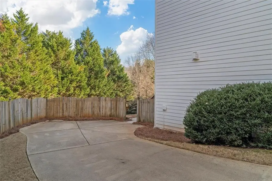 108 Woodview Court, Woodstock, GA 30188 - Image #3