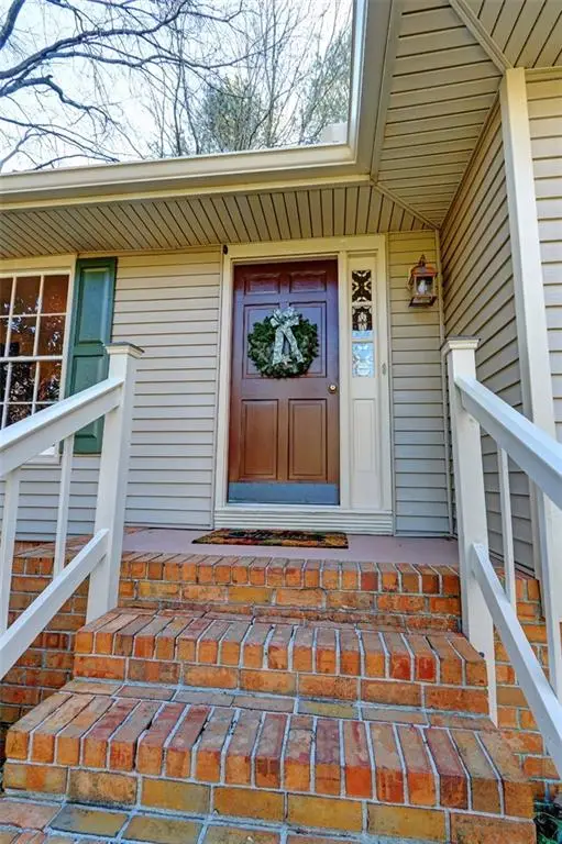 193 Newport Road Sw, Lilburn, GA 30047 - Image #3