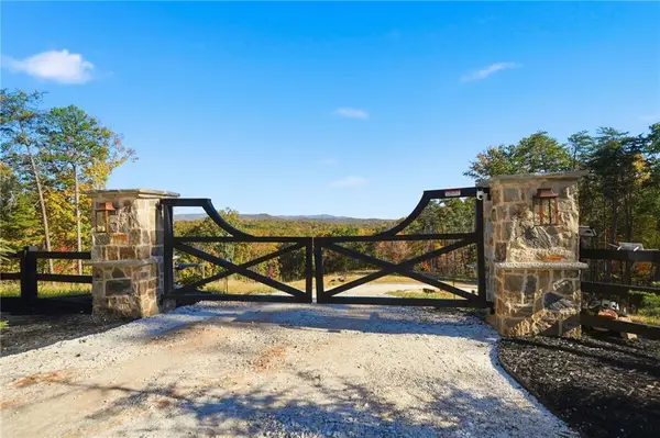 1500 Sunset Trail Road, Talking Rock, GA 30175