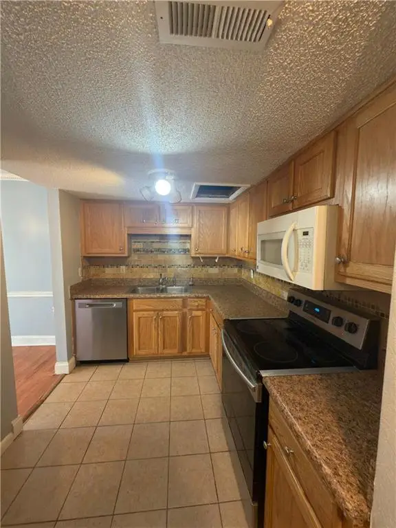 1432 Tilbury Place, Stone Mountain, GA 30083 - Image #2