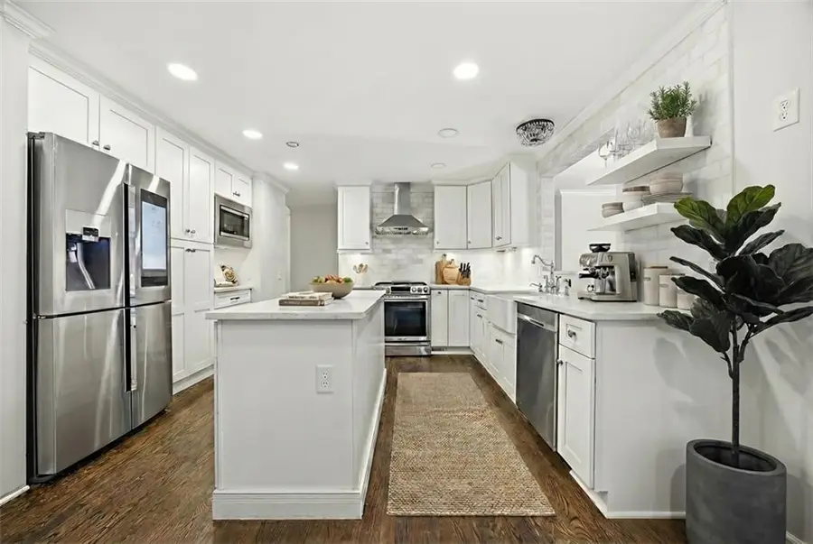 3 Alston Place Ne, Atlanta, GA 30324 - Image #2