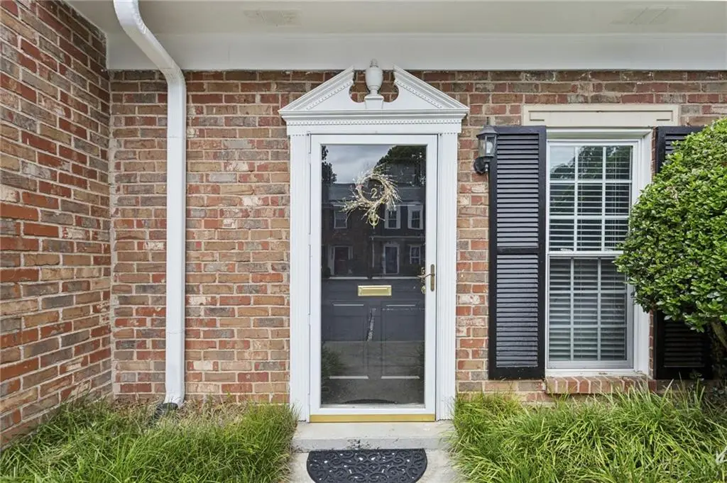 2 Scotland Place Nw, Atlanta, GA 30318 - Image #1