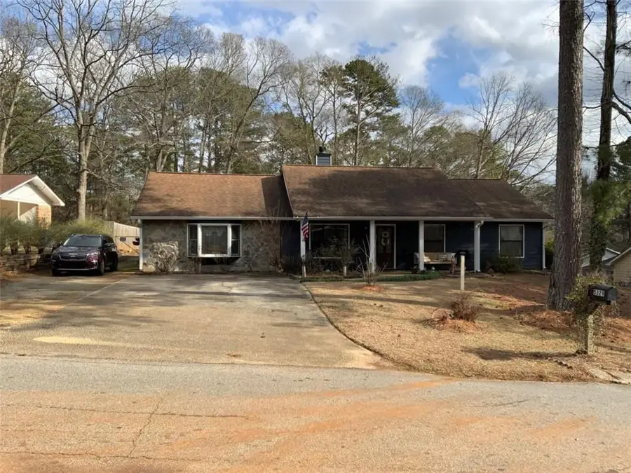5329 Memorial Lane, Powder Springs, GA 30127 - Image #2