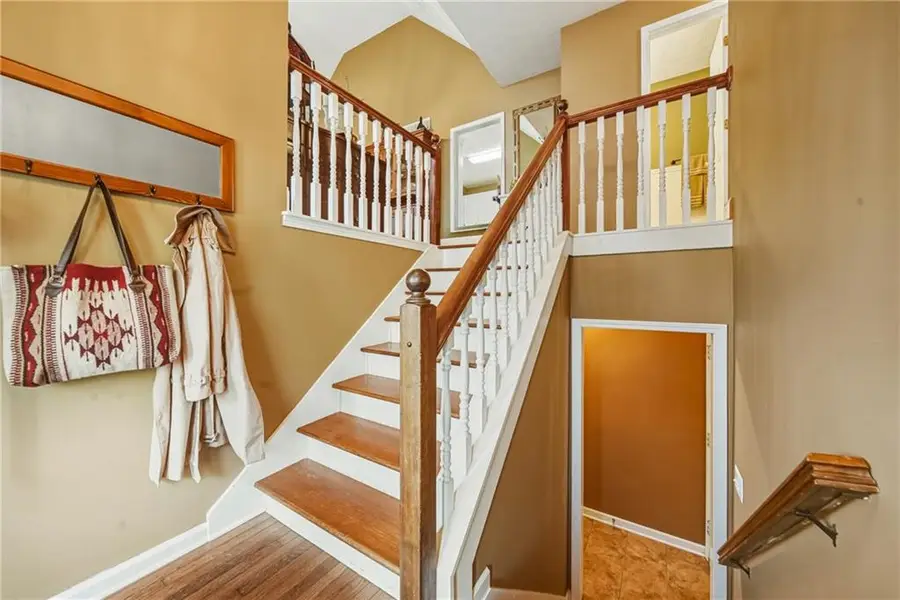 141 N Springs Drive, Acworth, GA 30101 - Image #2