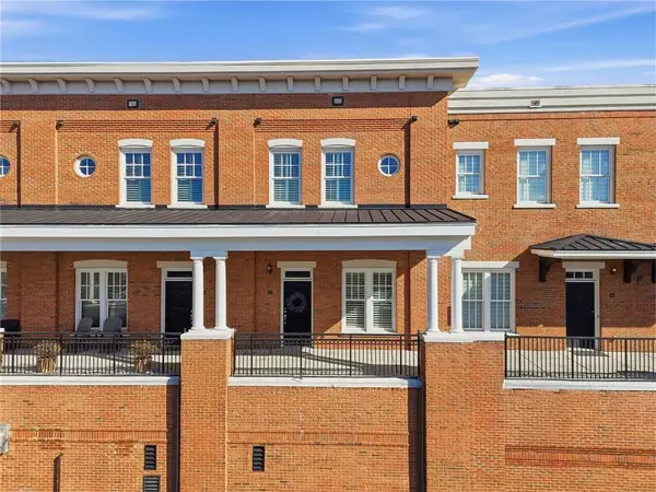 3930 Charleston Market St #221, Suwanee, GA 30024