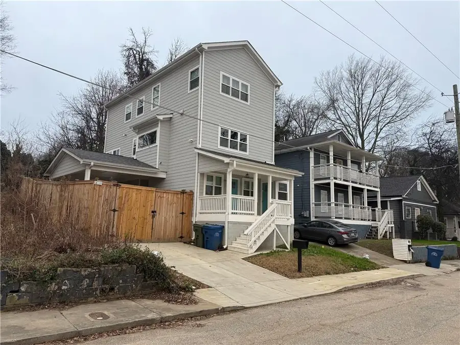 872 T P Burruss Sr Drive Sw, Atlanta, GA 30314 - Image #2