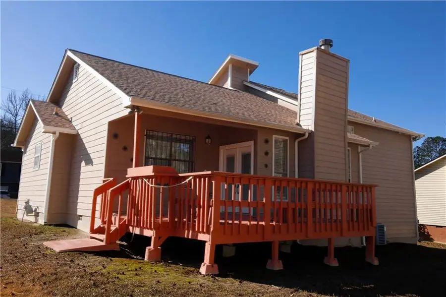 3325 Estate Lake Drive, Fairburn, GA 30213 - Image #2