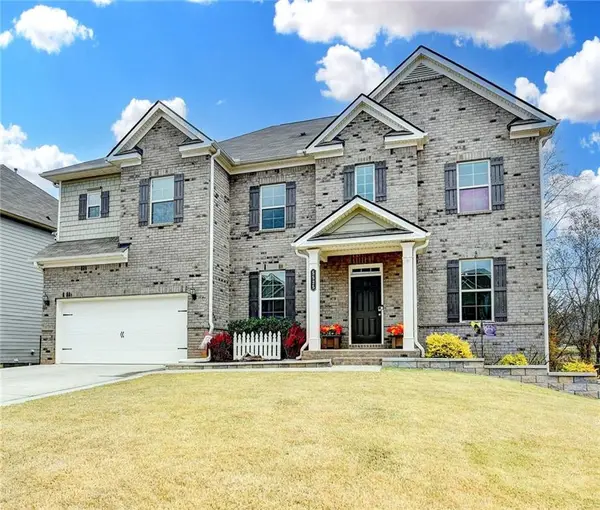 5525 Mirror Lake Drive, Cumming, GA 30028