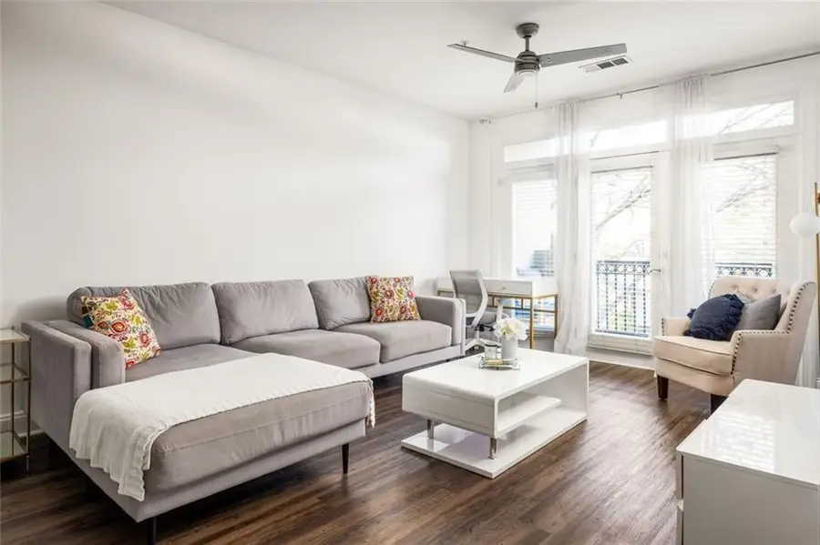 840 United Avenue Se #214, Atlanta, GA 30312 - #2