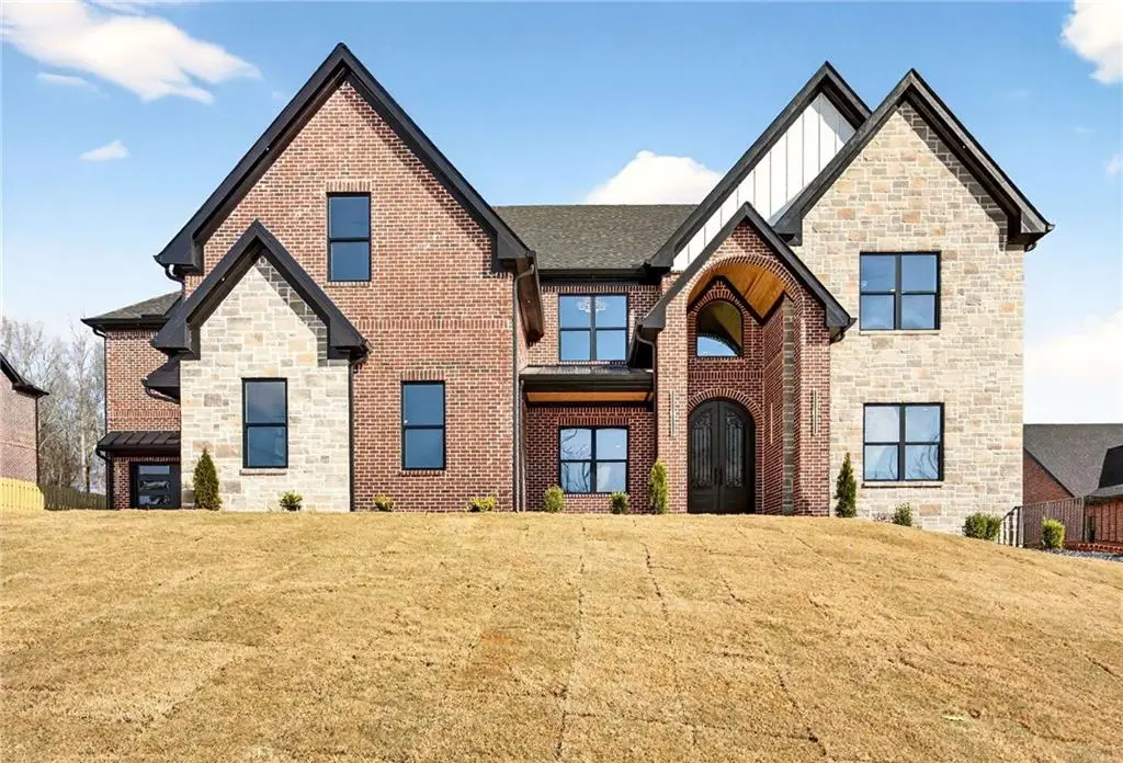 405 Thunder Road, Buford, GA 30518 - #1