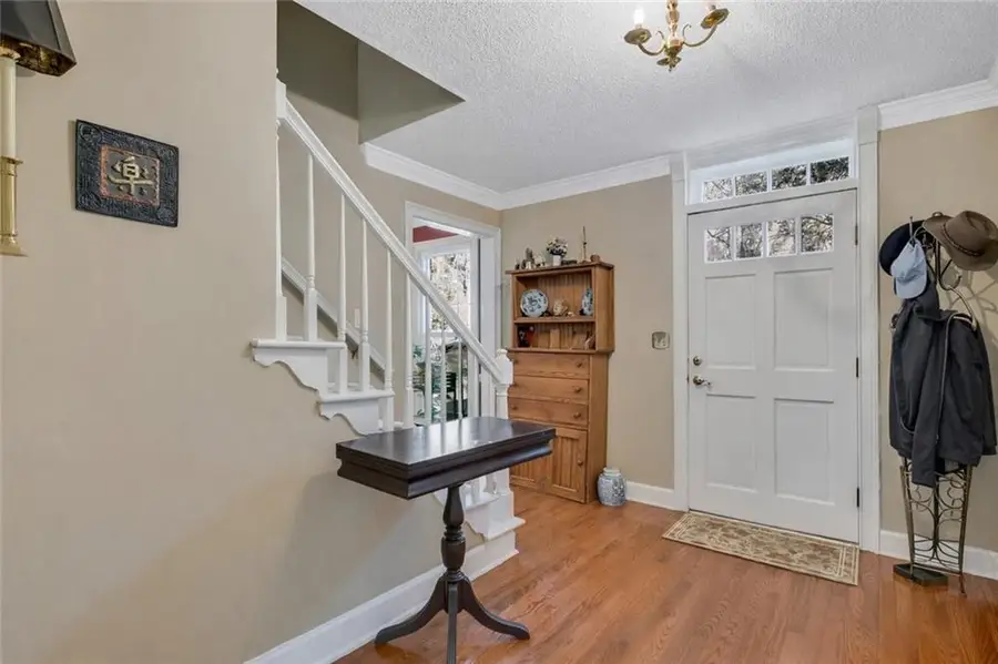 4360 S Smoke Ridge Court Ne, Roswell, GA 30075 - Image #3