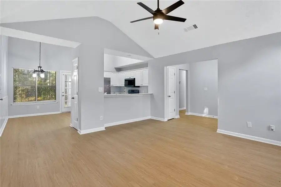 218 Nicki Court, Hampton, GA 30228 - Image #3