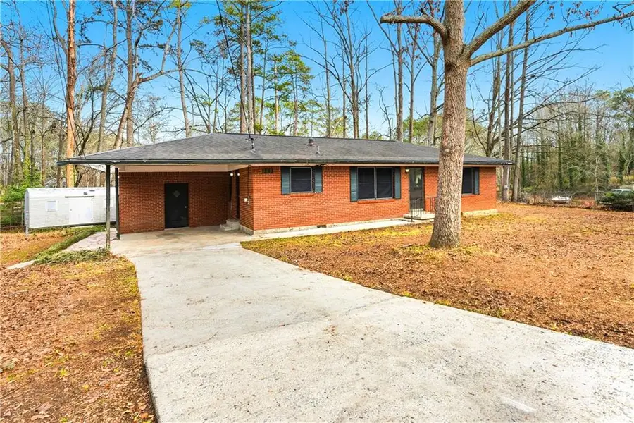 129 E Mimosa Drive, Jonesboro, GA 30236 - Image #2