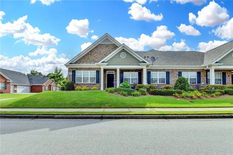3411 Lindenridge Drive, Buford, GA 30519 - Image #1