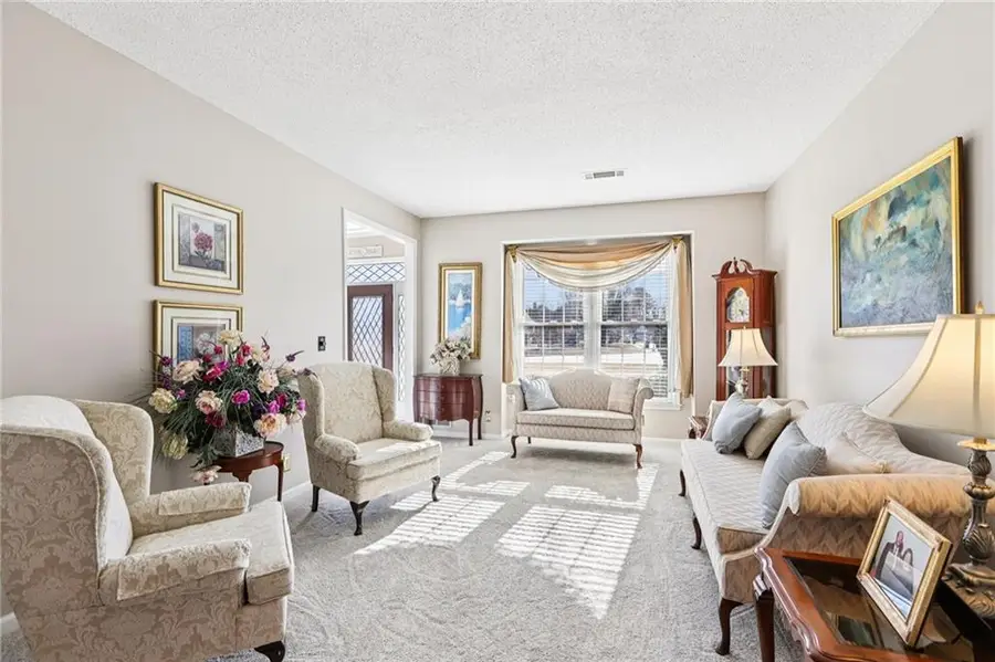 657 Thornapple Trail, Lawrenceville, GA 30046 - Image #3