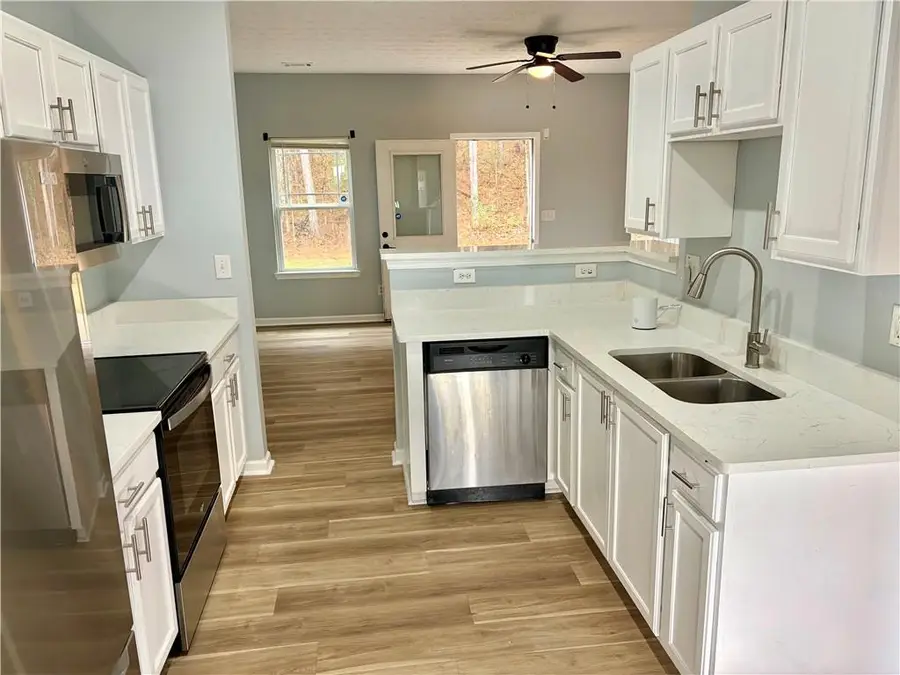 6347 Ellenwood Drive, Rex, GA 30273 - Image #3