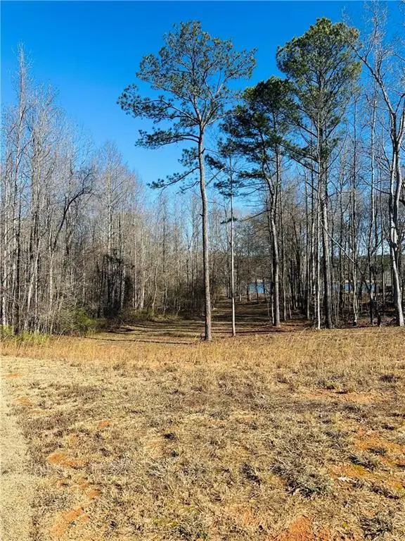 622 Lake Varner Drive, Covington, GA 30014 - Image #3