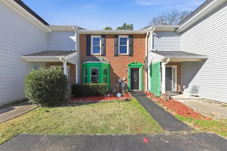 8053 Woodlake Drive, Riverdale, GA 30274 - #2