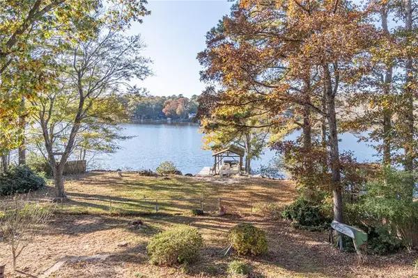 8704 Lake Drive, Snellville, GA 30039
