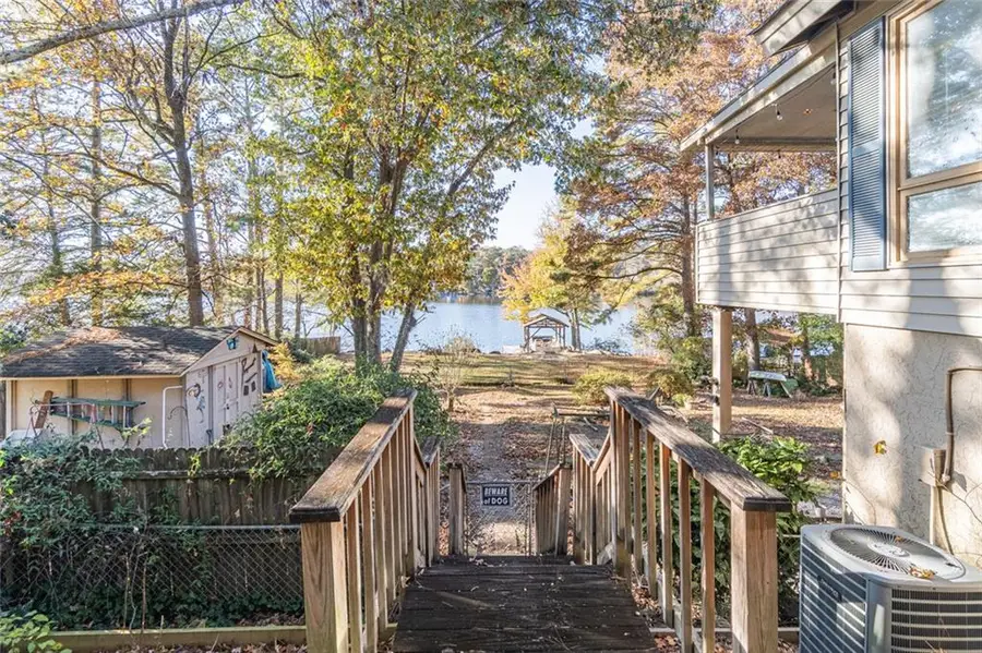 8704 Lake Drive, Snellville, GA 30039 - Image #2