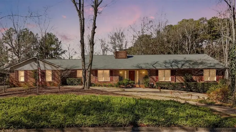 111 Tanglewood Drive, Cartersville, GA 30120 - #2