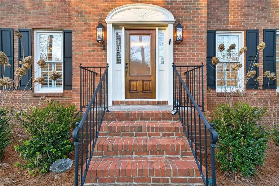 140 Derby Forest Court, Roswell, GA 30076 - Image #3