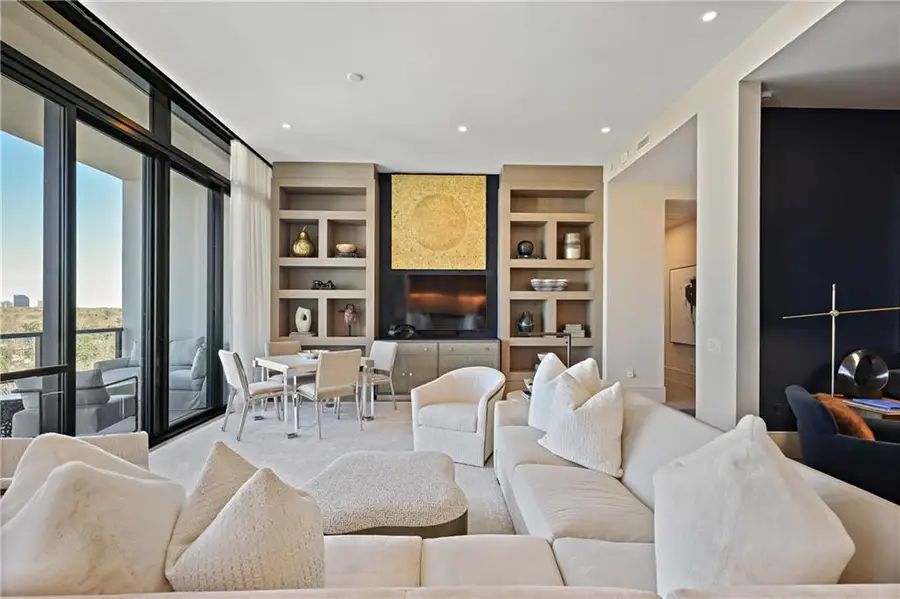 2425 Peachtree Road Ne #1802, Atlanta, GA 30305 - Image #2