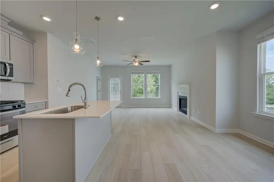 313 Abbotts Crossing Circle, Conyers, GA 30094 - Image #3