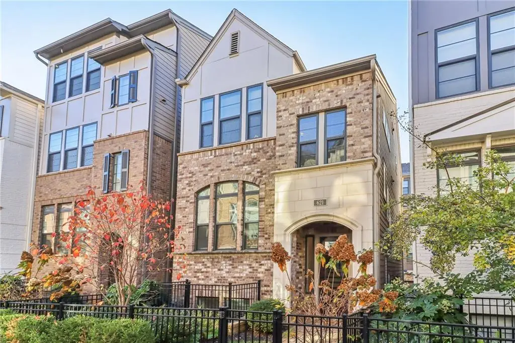 621 Broadview Terrace Ne, Atlanta, GA 30324 - Image #1