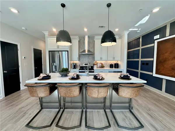 512 Alice Way #D18, Cumming, GA 30040