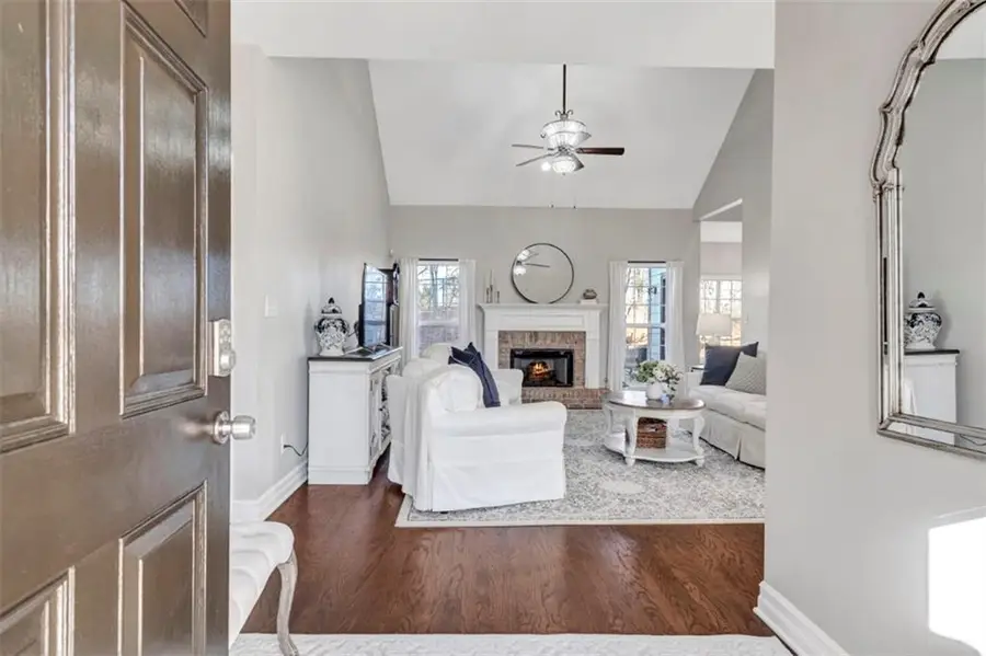 1075 Julius Drive, Suwanee, GA 30024 - Image #2