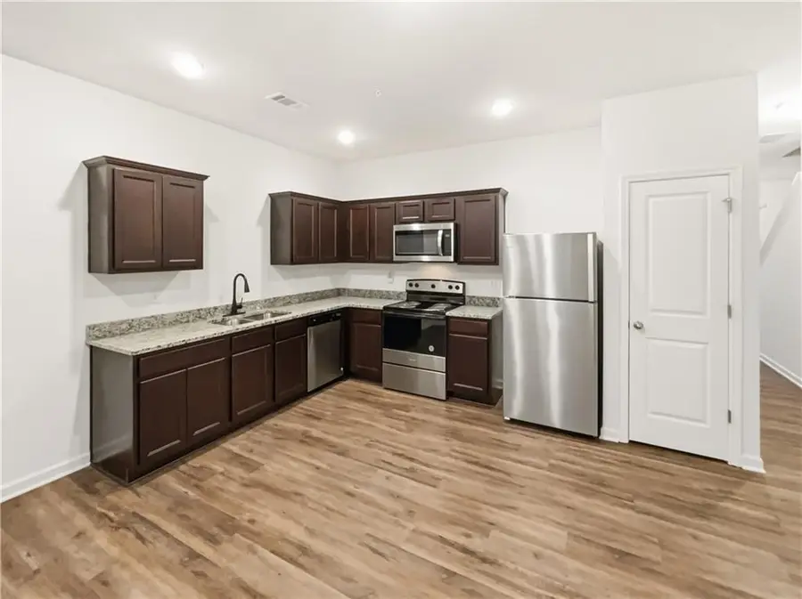 1586 Larkspur Trail, Conyers, GA 30012 - Image #2