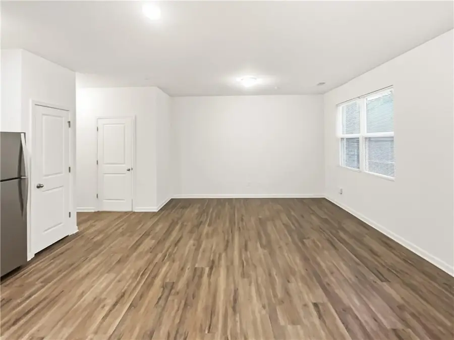 1586 Larkspur Trail, Conyers, GA 30012 - Image #3