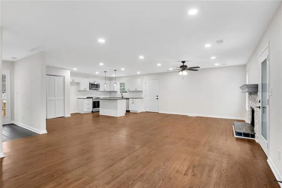 3251 Stoney Acres Drive Nw, Kennesaw, GA 30152 - Image #2