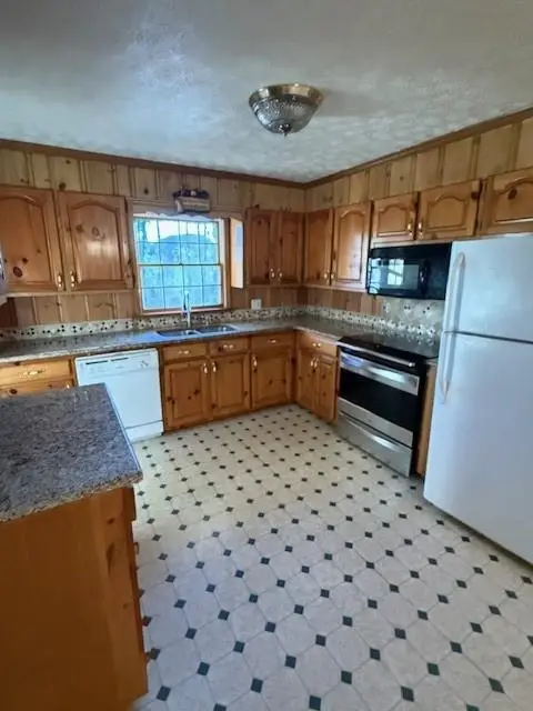 120 Dan Cheri Drive, Calhoun, GA 30701 - #3