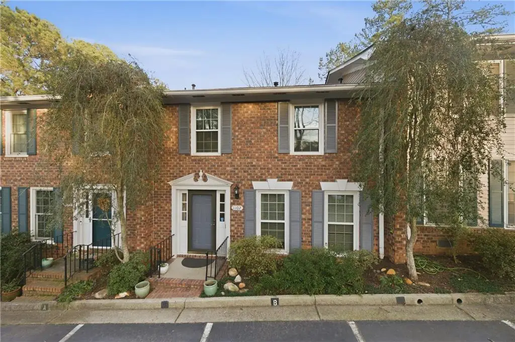 1102 Moorestown Circle, Decatur, GA 30033 - Image #1
