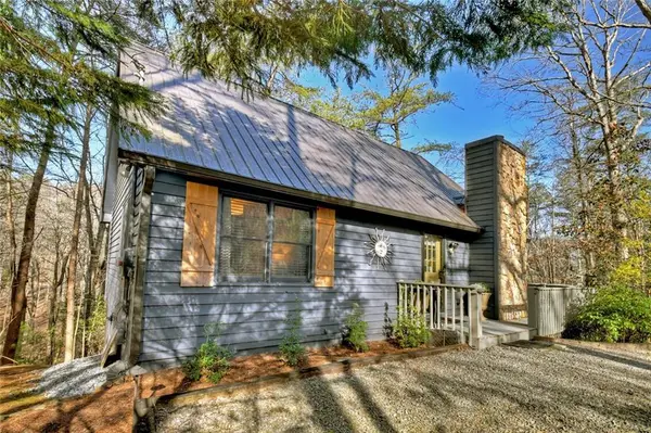 215 Valley View Road, Ellijay, GA 30536