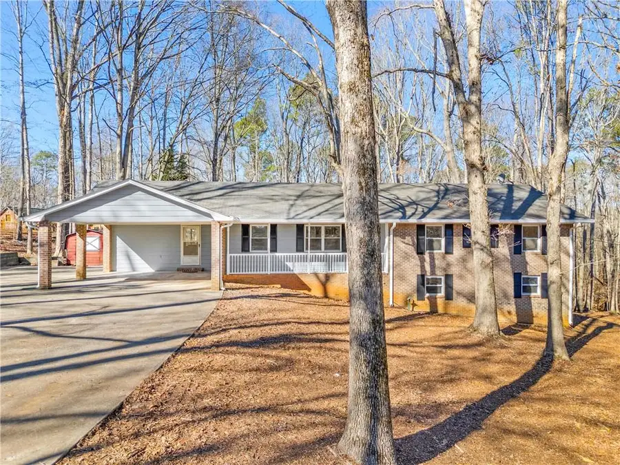 3370 Westbrook Road, Suwanee, GA 30024 - Image #2