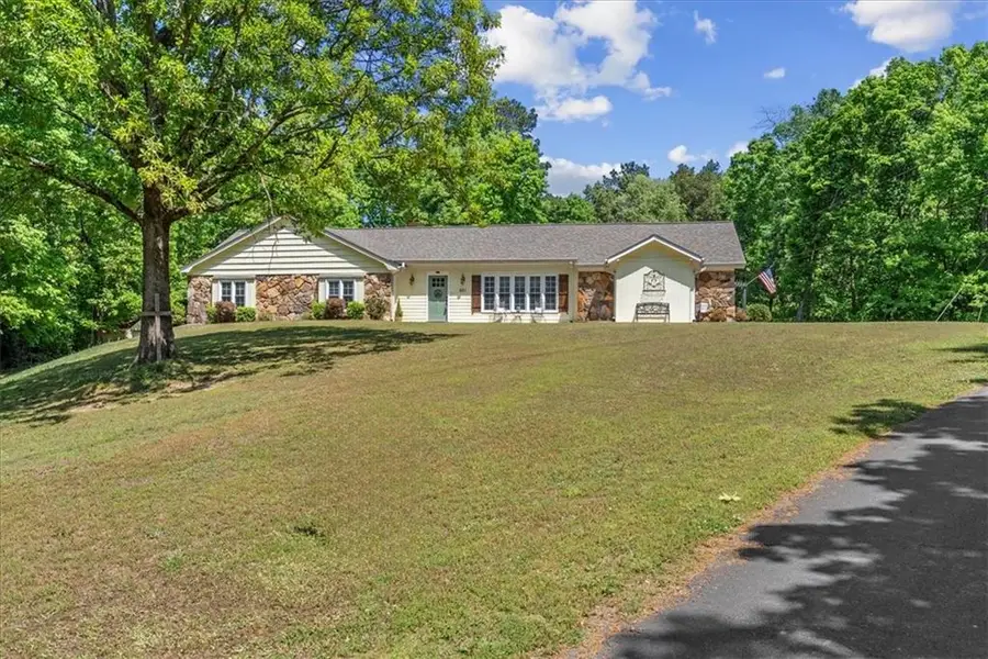 651 Camelot Circle Nw, Calhoun, GA 30701 - #2