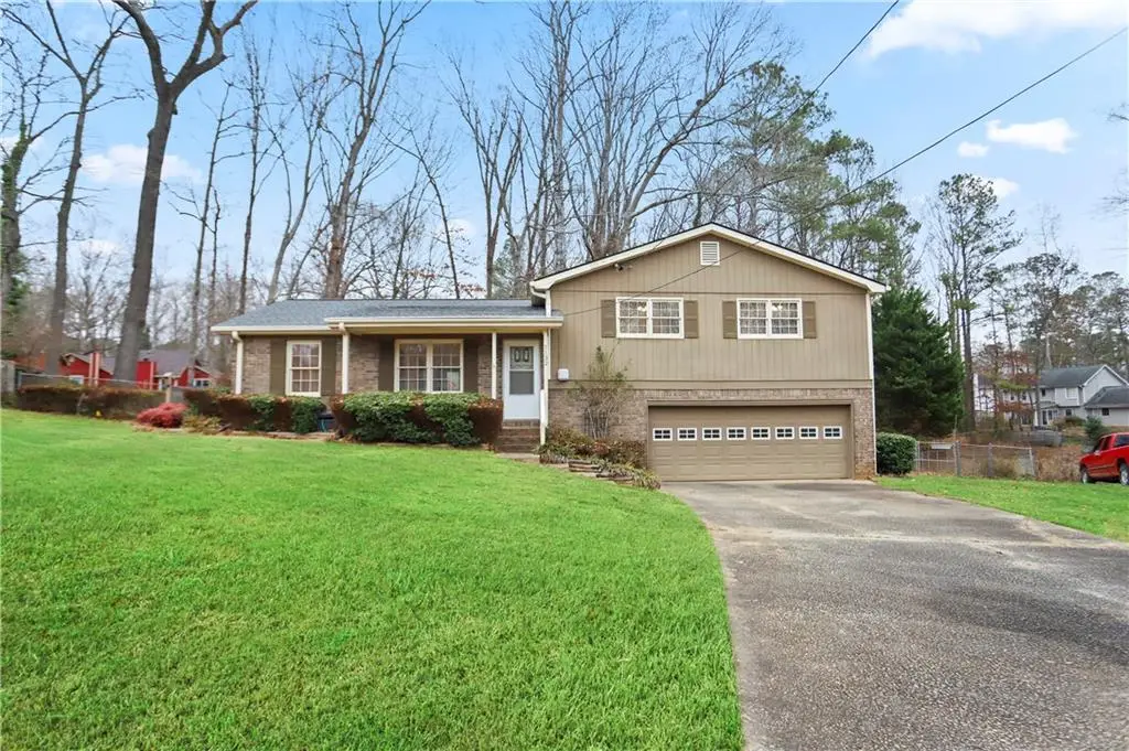 1132 Lafayette Drive Sw, Mableton, GA 30126 - Image #1