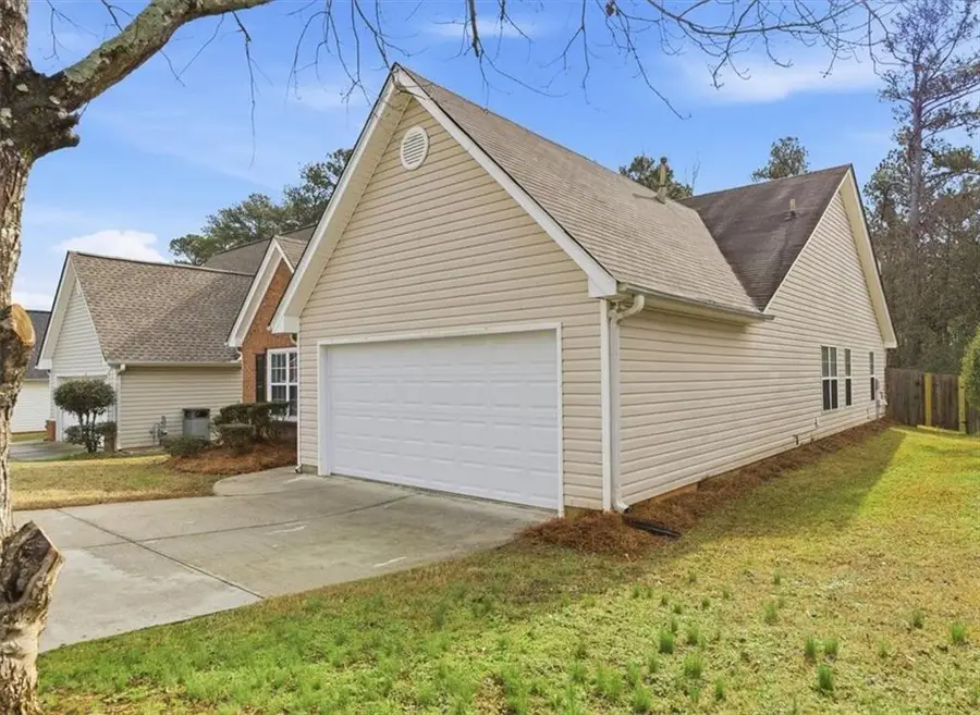 2720 Kentshire Way, Lawrenceville, GA 30044 - Image #3