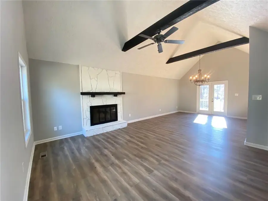 5825 Stonehaven Drive Nw, Kennesaw, GA 30152 - Image #2