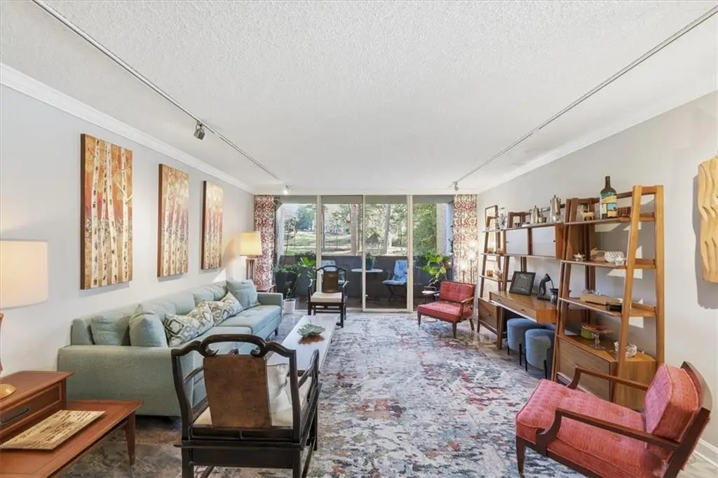 3530 Piedmont Road Ne #F2, Atlanta, GA 30305 - Image #1