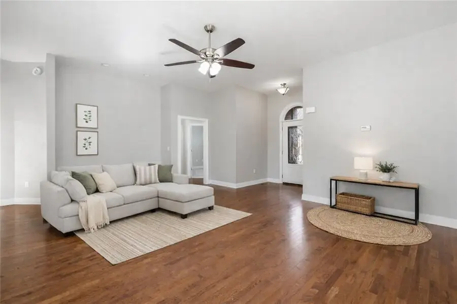 203 Brianna Boulevard Ne, Calhoun, GA 30701 - Image #3