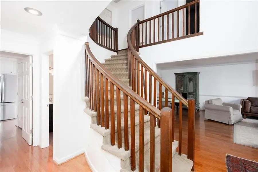 135 Shaker Hollow, Alpharetta, GA 30022 - Image #2