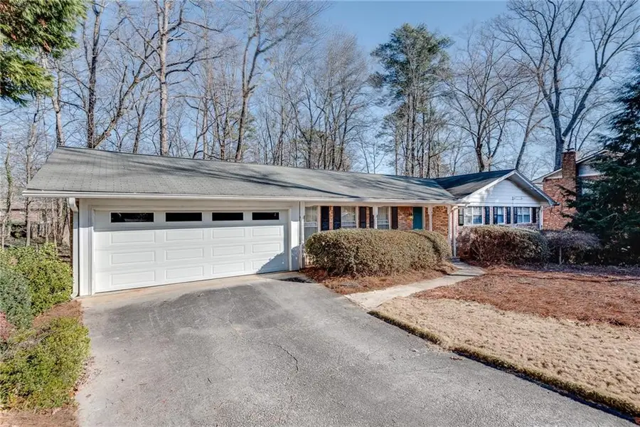 1435 Cedarhurst Drive, Dunwoody, GA 30338 - Image #2