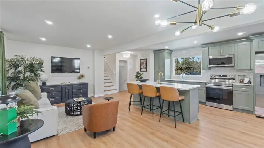 4088 Vale Court, Decatur, GA 30035 - Image #3