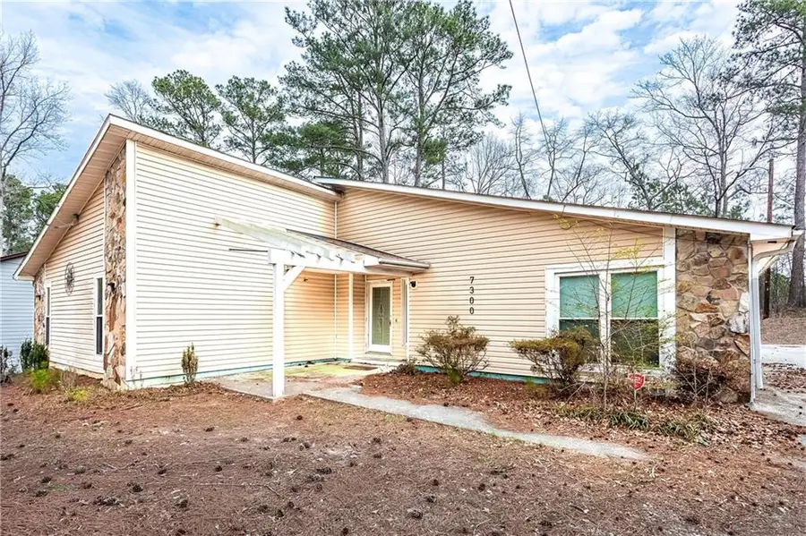 7300 Buck Creek Drive, Fairburn, GA 30213 - Image #3