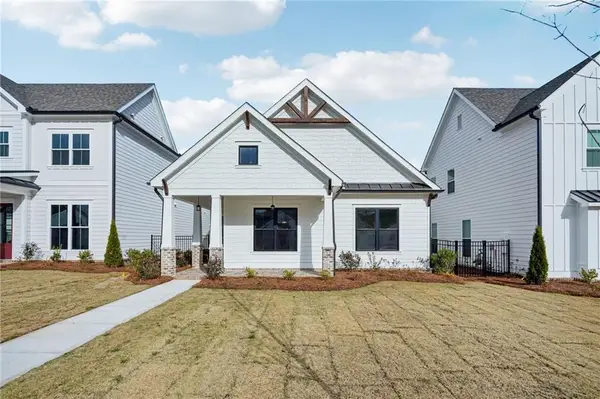 1028 Eastman Court, Hoschton, GA 30548